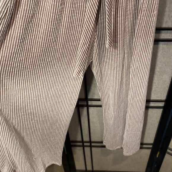 Caution to the Wind size M pinstriped romper NWT - Picture 3 of 10